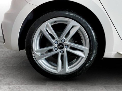 Audi A1 1.0 TFSI 25 S line Sportback 5dr Petrol Manual Euro 6 (s/s) (95 ps) Cruise 19
