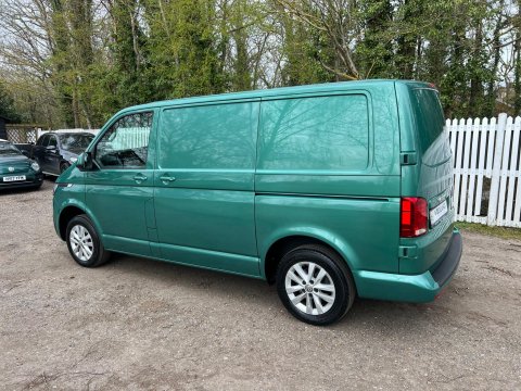 Volkswagen Transporter T28 TDI P/V HIGHLINE 44