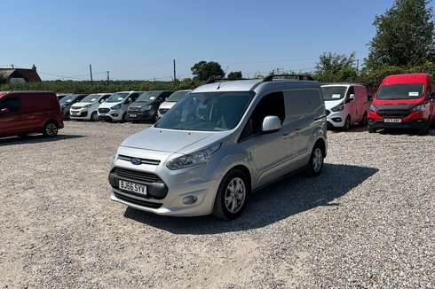 Ford Transit Connect AUTO SWB L1H1 Low Roof Limited Air Con Alloys Sensors EURO 6 NO VAT