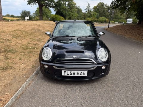 Mini Convertible 1.6 Cooper S Auto 2dr 3
