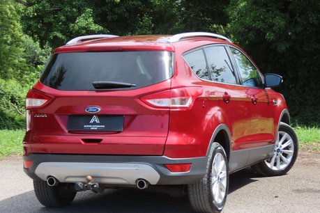 Ford Kuga 2.0 TDCi Titanium 2WD Euro 6 (s/s) 5dr 4