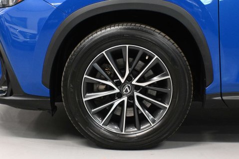 Lexus NX 2.5 Nx 450h+ PHEV CVT 4WD 5dr 31