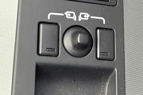 Land Rover Defender XS EDITION 31