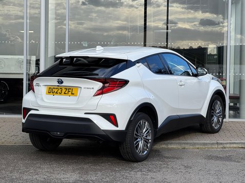 Toyota C-HR EXCEL 6