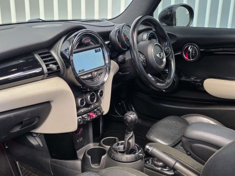 Mini Hatch 2.0 Cooper S Hatchback 3dr Petrol Manual Euro 6 (s/s) (192 ps) 4