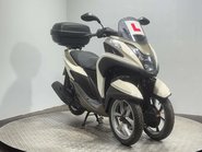 Yamaha Tricity 125 2015 3 WHEELER TRIKE 125CC PROJECT BIKE SPARES OR REPAIR LEARNER 3
