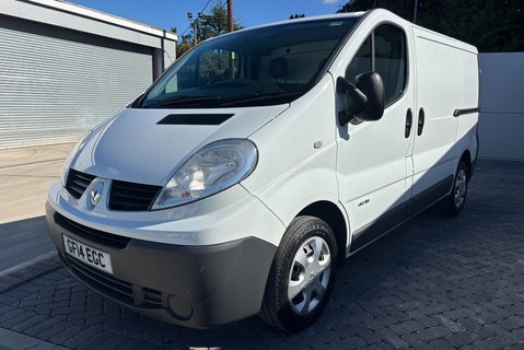 Renault Trafic SL27 115ps dCi Panel Van - Low Miles 5