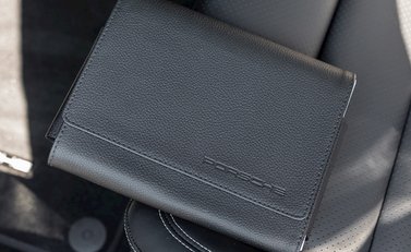 Porsche 911 (992) Carrera 4S 36