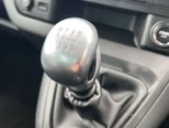 Peugeot Traveller 2.0 BlueHDi Allure Standard MPV 5dr Diesel Manual MWB Euro 6 (s/s) (150 ps) 41