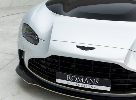 Aston Martin V12 Vantage 20