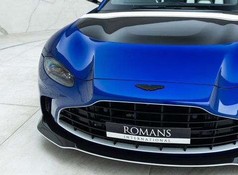 Aston Martin V12 Vantage Roadster 28