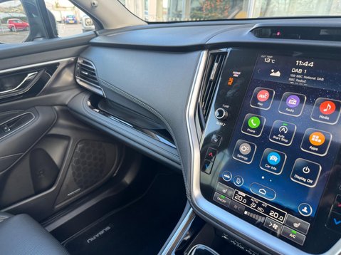 Subaru Outback TOURING 41