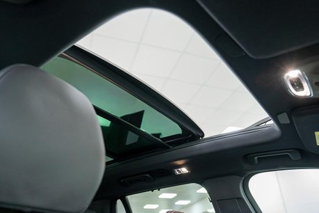 Volvo XC90 2.0 B5 MHEV R-Design SUV 5dr Diesel Hybrid Auto 4WD Euro 6 (s/s) (235 ps) 40