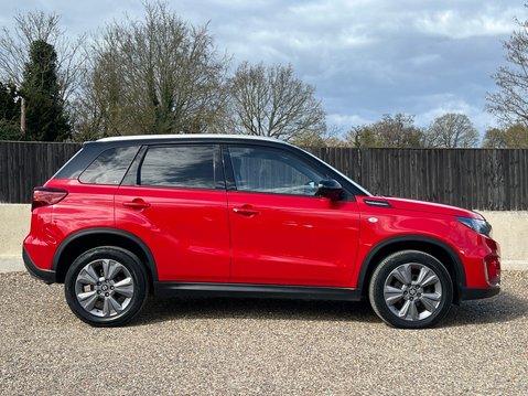 Suzuki Vitara SZ-T BOOSTERJET MHEV 5