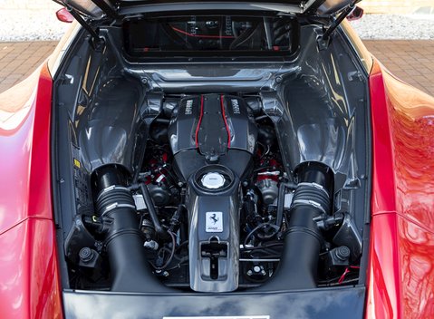 Ferrari 488 Pista 32
