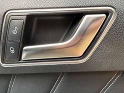 Mercedes-Benz E Class 2.1 E220 SE CDi Auto 5dr 49