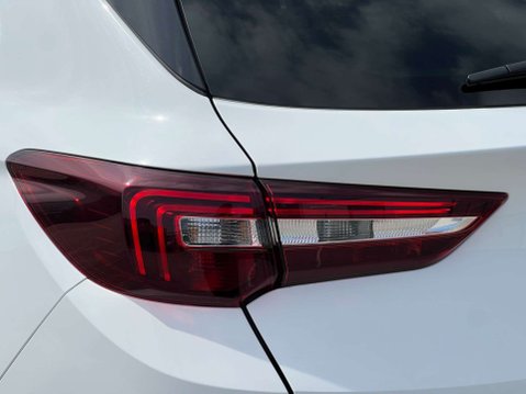 Vauxhall Grandland X 1.2 Grandland X Elite Nav T Automatic 5dr - NATIONAL DELIVERY* 37
