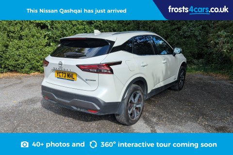 Nissan Qashqai 5dr 1.5 E-Power N-Connecta Petrol Hybrid Automatic with Glass Roof Pack 2