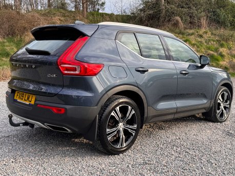 Volvo XC40 2.0 XC40 Inscription Pro D4 AWD Auto 4WD 5dr 5