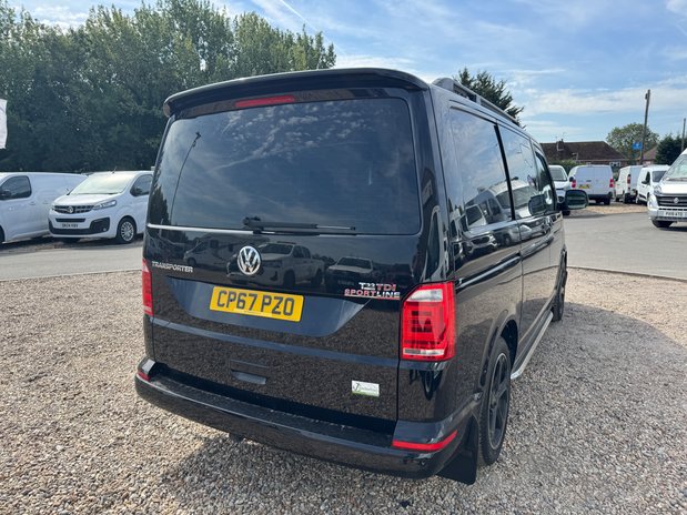 Volkswagen Transporter Crew Cab AUTO SWB L1H1 T32 Sportline Air Con Alloys Sensors EURO 6 NO VAT 7