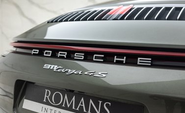 Porsche 911 Targa 4S (992) 50