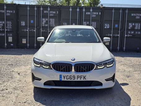 BMW 3 Series 2.0 318d SE Saloon 4dr Diesel Auto Euro 6 (s/s) (150 ps)