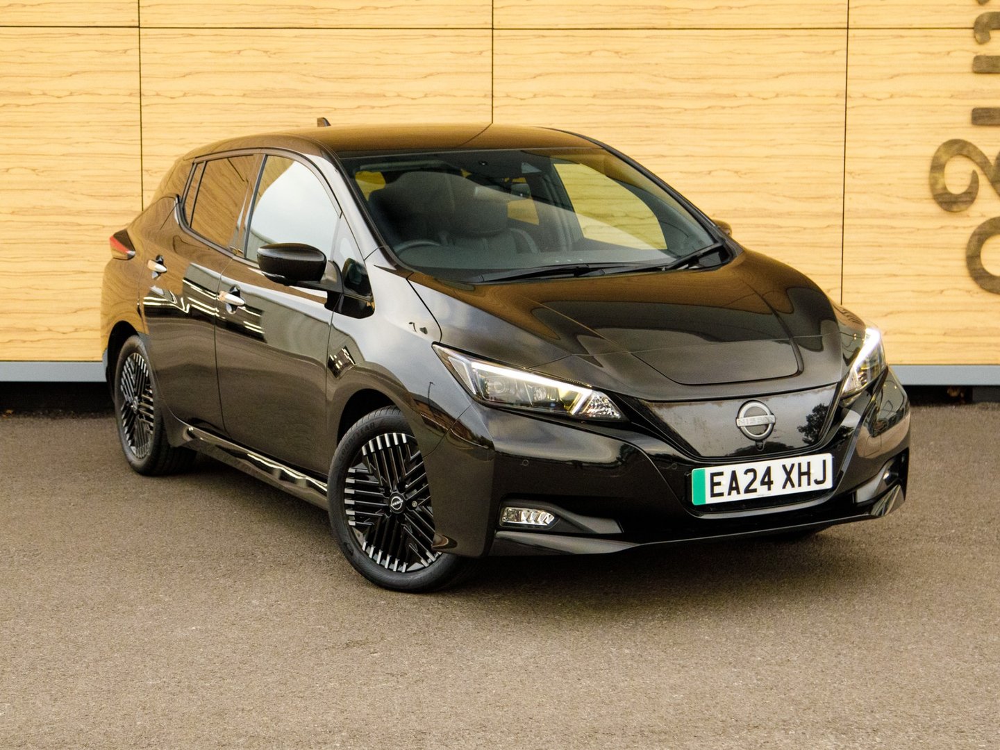 2024 Nissan Leaf