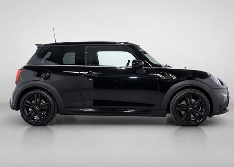 Mini Hatch 2.0 Cooper S Sport Auto 3dr 13