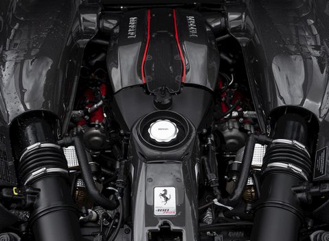 Ferrari 488 Pista 30