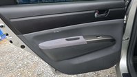Toyota Prius 1.5 T3 Hatchback 5dr Petrol Hybrid CVT (104 g/km, 76 bhp) 11