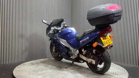 Suzuki RF 1994 RUNNING PROJECT BIKE CLASSIC SPARES OR REPAIR 600CC 6
