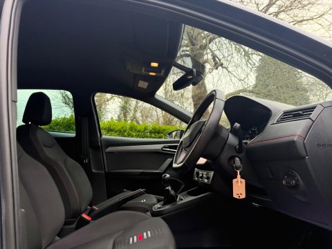 SEAT Ibiza 1.0 TSI FR Euro 6 (s/s) 5dr GPF 12