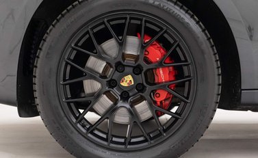 Porsche Macan GTS PDK 20