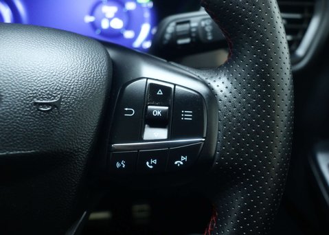 Ford Kuga 2.5h Duratec ST-Line X Edition SUV 5dr Petrol Hybrid CVT Euro 6 (s/s) (190 38