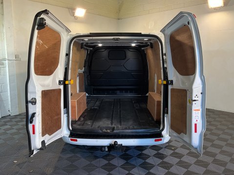 Ford Transit Custom 300 LIMITED P/V ECOBLUE 7