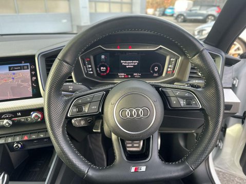 Audi A1 1.5 TFSI 35 Vorsprung Sportback 5dr Petrol S Tronic Euro 6 (s/s) (150 ps) 2 20