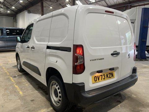 Peugeot Partner BLUEHDI PROFESSIONAL PREMIUM PLUS L1 9