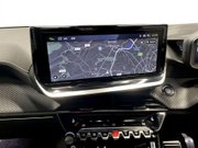 Peugeot e-2008 54kWh GT SUV 5dr Electric Auto (7kW Charger) (156 ps) Sat Nav 18