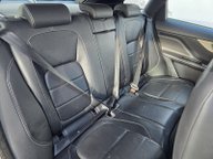 Jaguar F-Pace V6 S AWD 9
