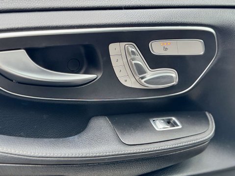 Mercedes-Benz V Class 2.2 V220d AMG Line MPV 5dr Diesel G-Tronic+ Euro 6 (s/s) 7 Seat (163 ps) 55