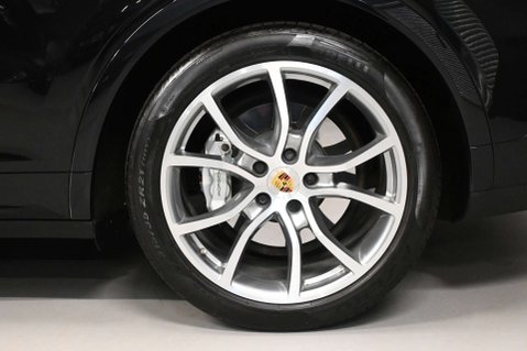 Porsche Cayenne 4.0 Cayenne V8 T Auto 4WD 5dr 29