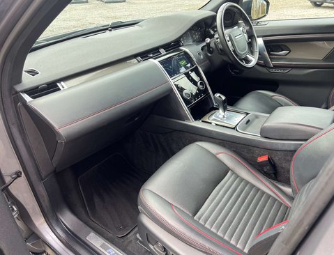 Land Rover Discovery Sport 2.0 Discovery Sport R-Dynamic HSE Auto 4WD 5dr 37