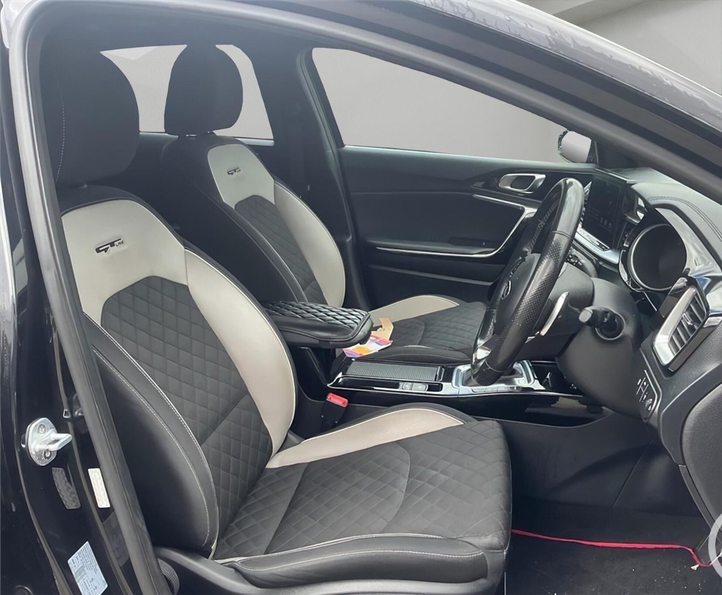 2019 Kia ProCeed — image 4