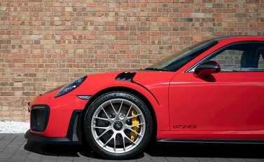 Porsche 911 (991) GT2 RS 35