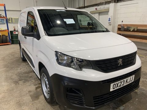 Peugeot Partner BLUEHDI PROFESSIONAL PREMIUM PLUS L1 3