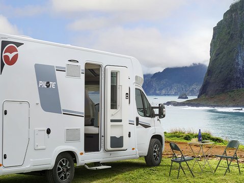 Pilote P690D Evidence 2026 MODEL - X2 DUE IN 13