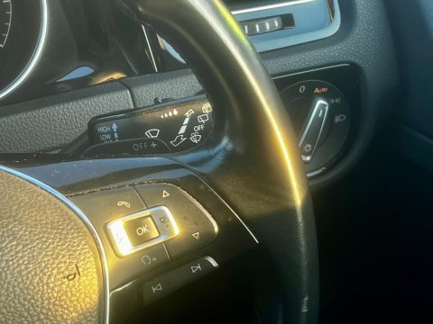 Volkswagen Golf 1.4 TSI BlueMotion Tech SE DSG Euro 5 (s/s) 5dr 20