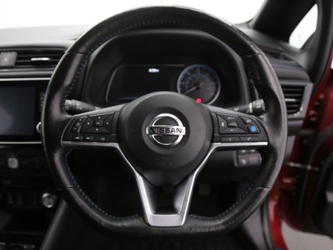 Nissan LEAF 40kWh Tekna Auto 5dr 10