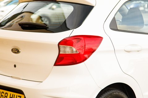Ford Ka+ ZETEC 9