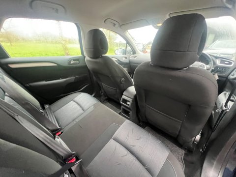 Citroen C4 VTR PLUS HDI 28